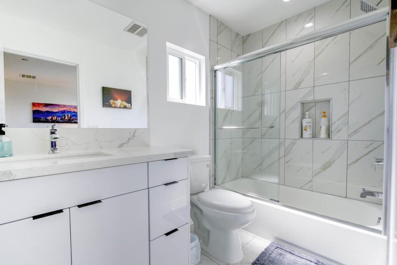 Modern Apartment In Studio City Los Angeles Esterno foto