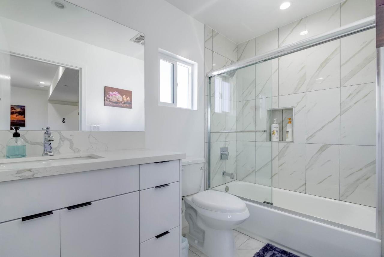 Modern Apartment In Studio City Los Angeles Esterno foto